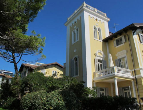 Bianchi Hotel 4*